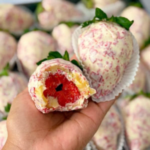 imagem do produto Morango cravejado