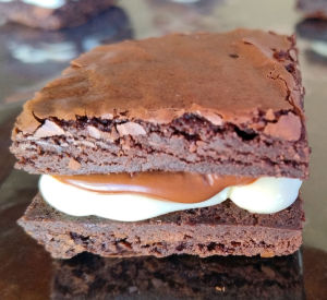 imagem do produto Sanduba de Brownie - Ninho com Nutella