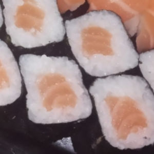 imagem do produto Hossomaki salmão (10un)