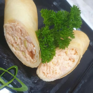 imagem do produto Harumaki de salmão (2 unds)