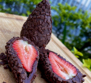 imagem do produto Coxinha Brigadeiro com Morango