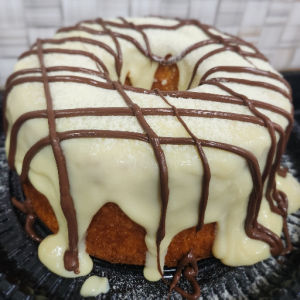 imagem do produto Bolo Caseiro Ninho com Nutella 