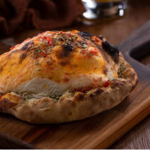 imagem do produto CALZONE DE QUATRO QUEIJOS