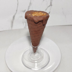 imagem do produto Cone de Paçoca & Chocolate