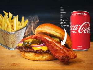 imagem do produto Combo Smash Bacon Show + Coca cola 350 ml + Fritas