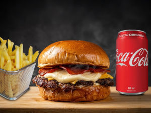 imagem do produto Combo Smash Burger Catupeppe + Coca cola 350 ml + Fritas